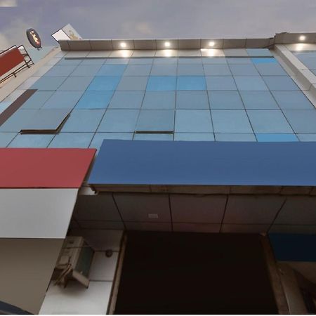 Oyo 77158 Hotel Swastik Palace Bhiwandi Luaran gambar