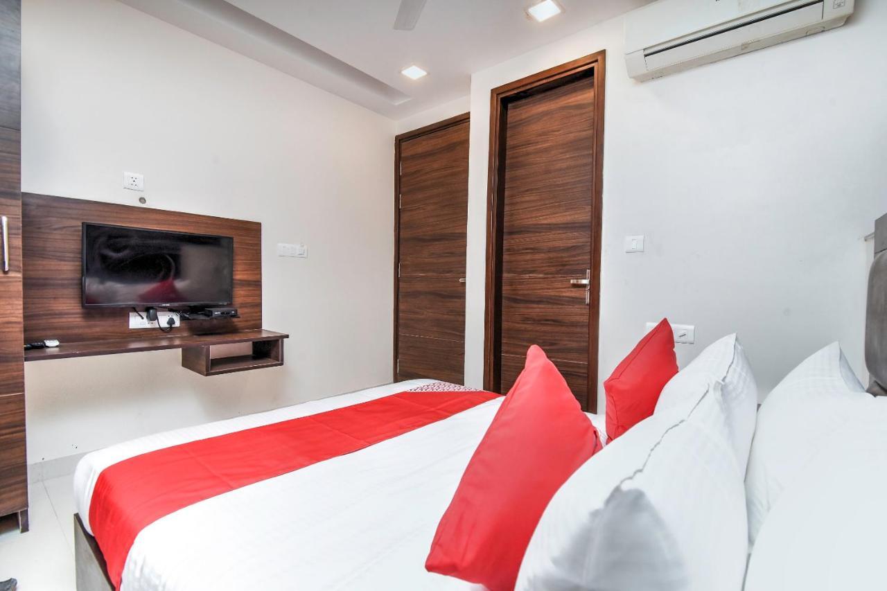 Oyo 77158 Hotel Swastik Palace Bhiwandi Luaran gambar