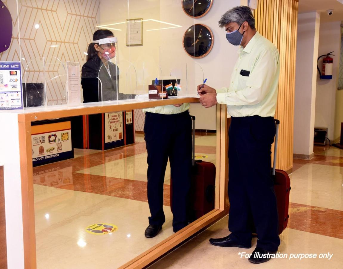 Oyo 77158 Hotel Swastik Palace Bhiwandi Luaran gambar